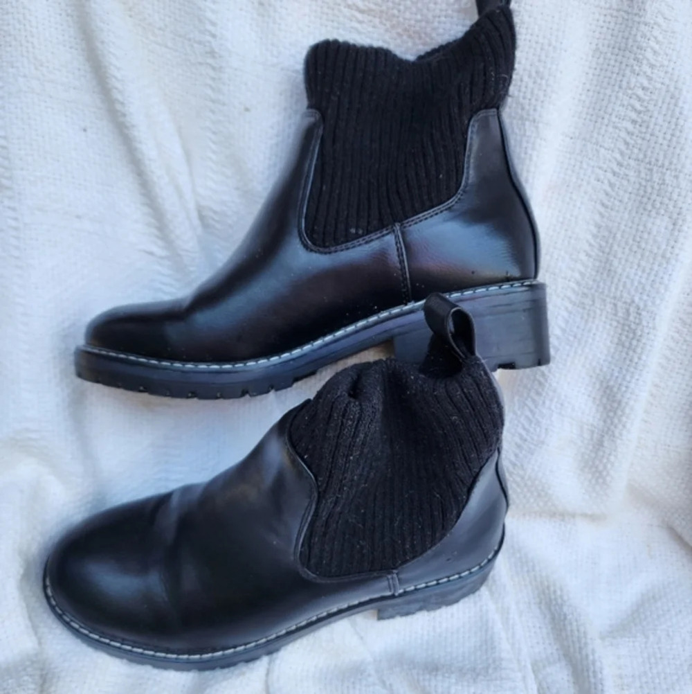 Kensie‎ Karolann lug sole Booties 8 - Picture 3 of 10